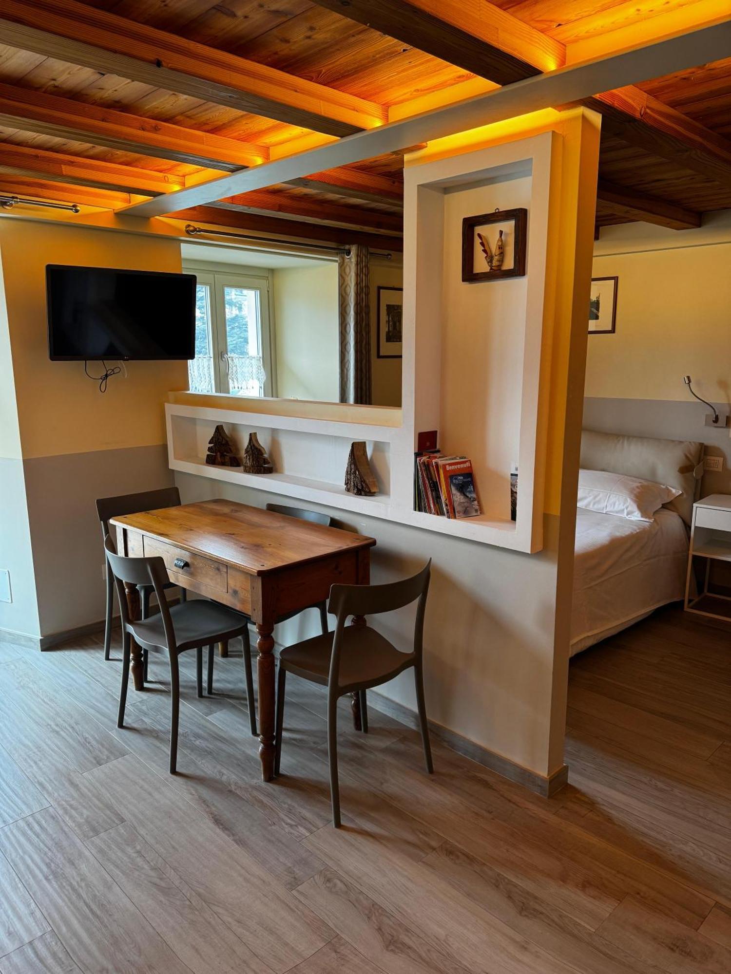 Maison Palmira Aosta Eksteriør billede